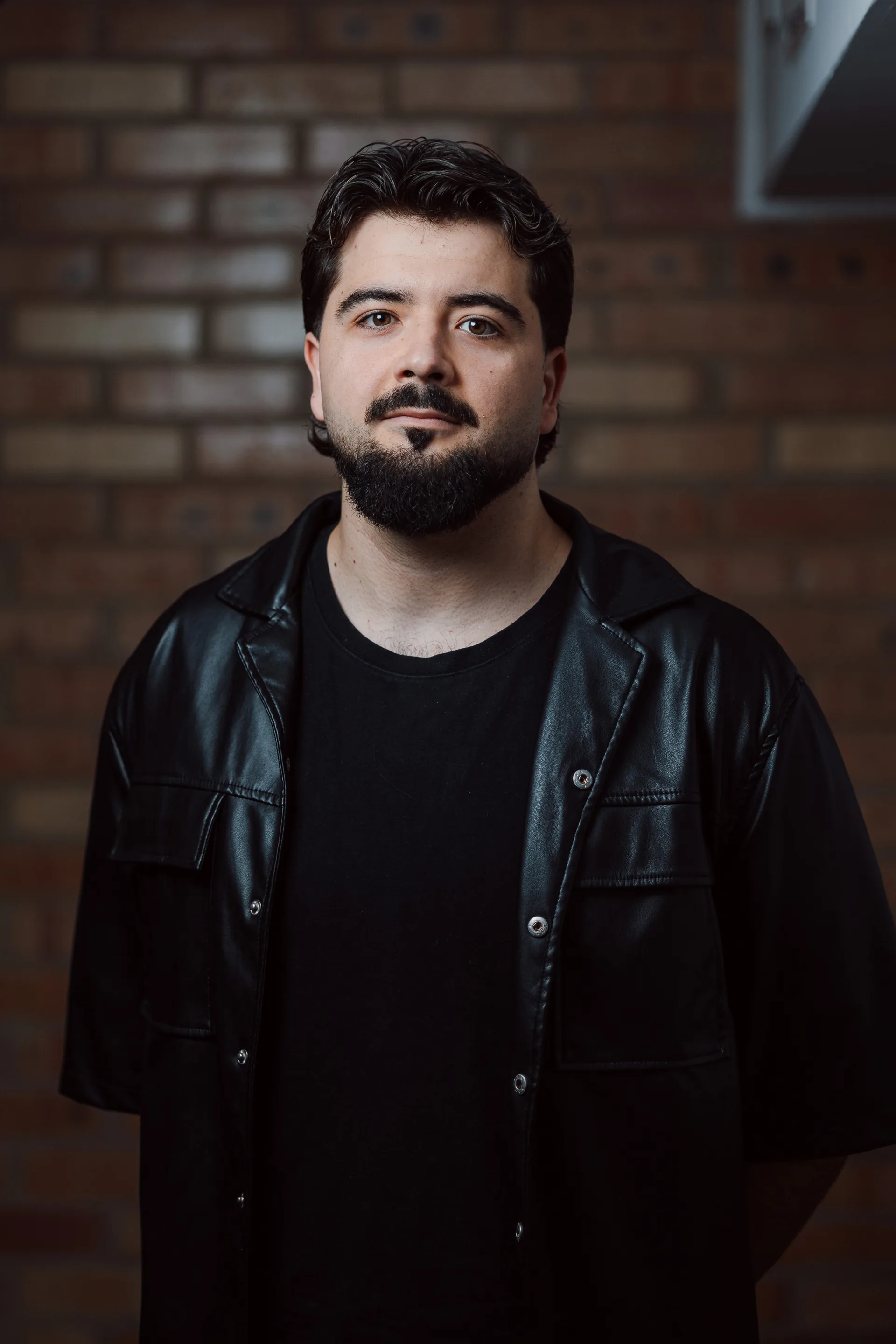 Fodor Zsolt - Borbély Oktató Ollós Technika Szakértő